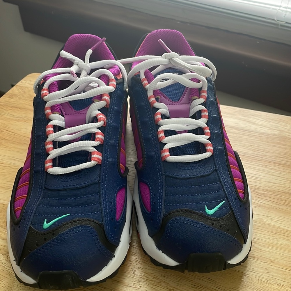 Nike Air Max Tailwind 4